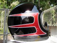 ヘルメットペイント ブラックベース、キャンディーフレークスキャロップ