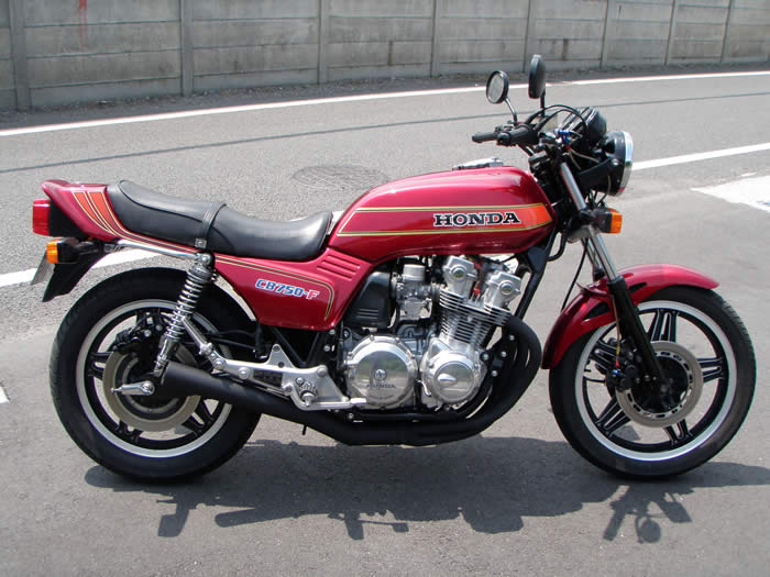 CB750FB レストア車