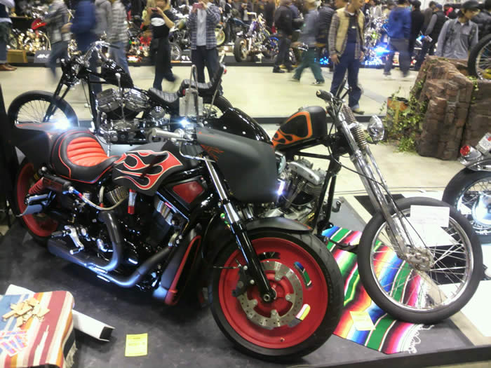 2011　HOTROD CUSTOM SHOW 出展事の状況です!