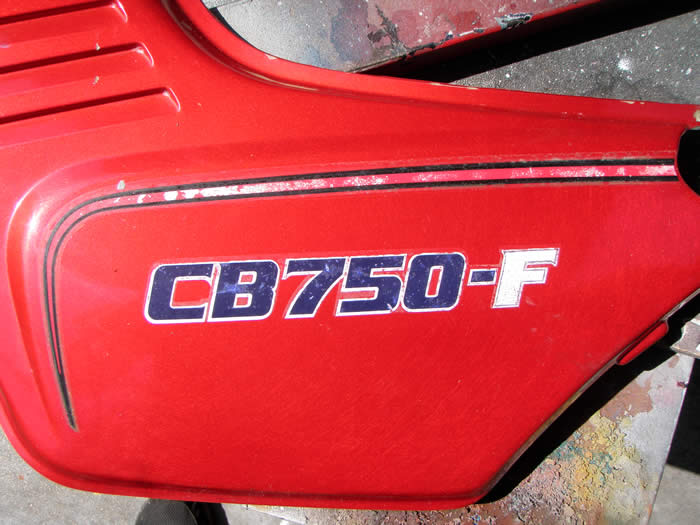 CB750FーB　外装一式ペイントです。