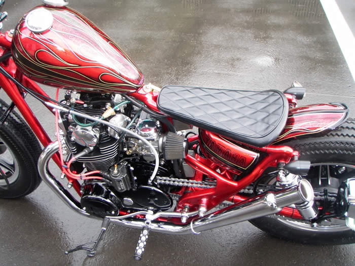 XS650　フルカスタム車のスムージングフレームです!