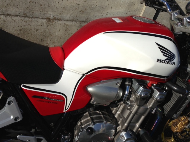 CB1300  CB1100カラー